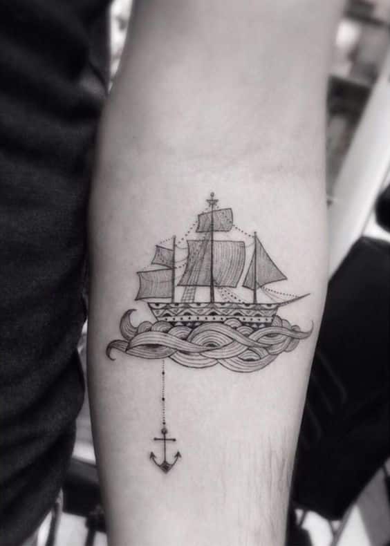 40 Tatuajes de barcos con diferentes diseños y sus significados