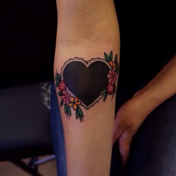 Corazon Negro Tatuaje