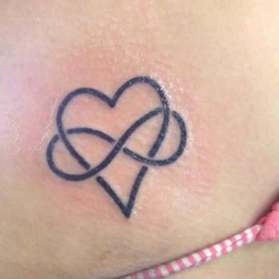 Tatouage Amour Inconditionnel (3)