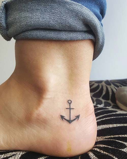 Tatouage Ancre Femme (11)