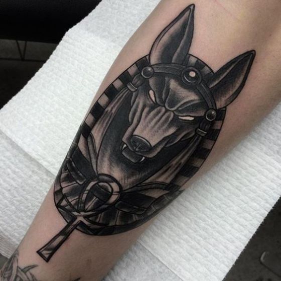 Tatouage Anubis (1)