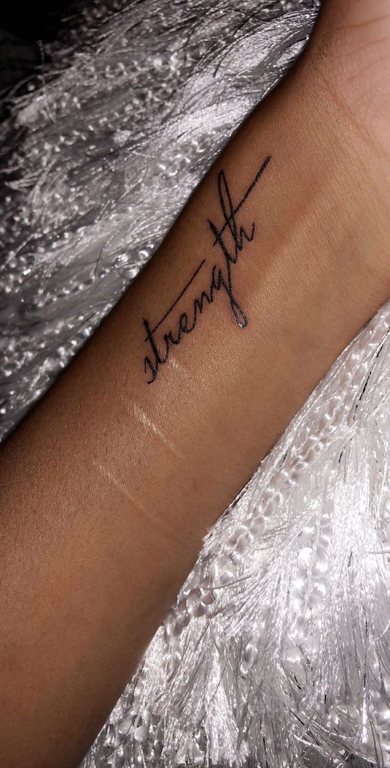 Tatouage Avant Bras Homme Phrases (2)