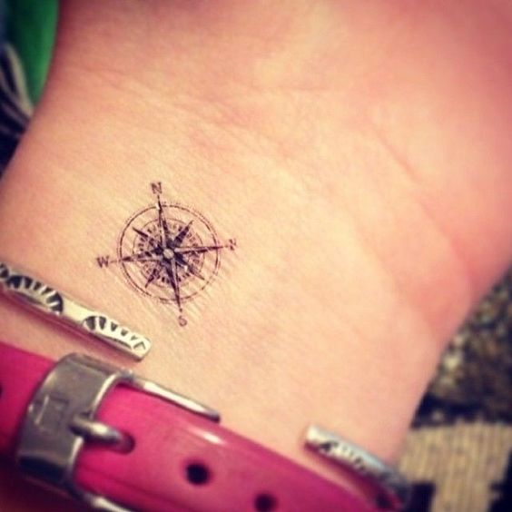 Tatouage Boussole Petit (6)