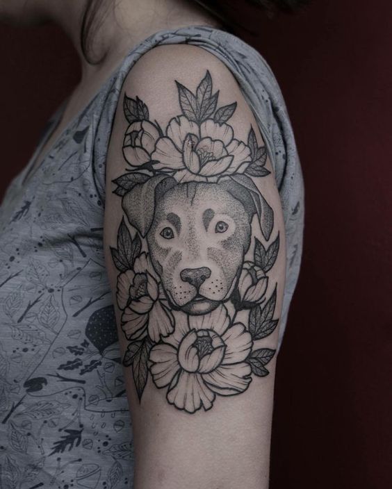 Tatouage Chien Femme (7)