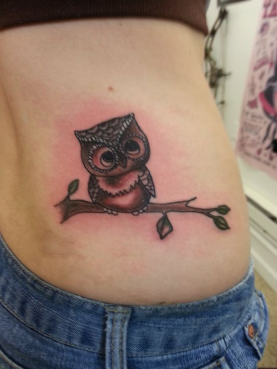 Tatouage Chouette Minimaliste (1)