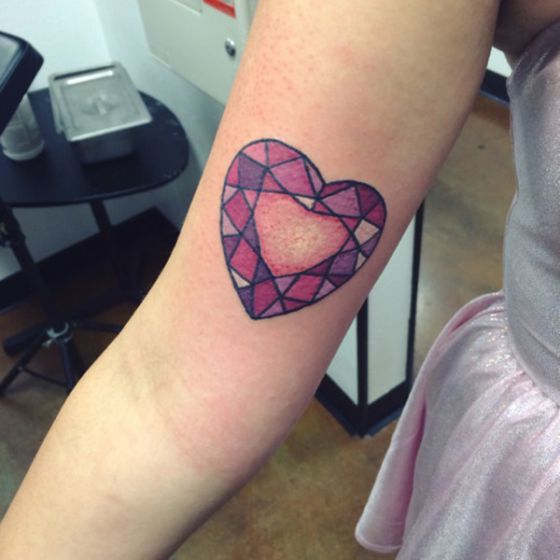 Tatouage Coeur Femme (5)