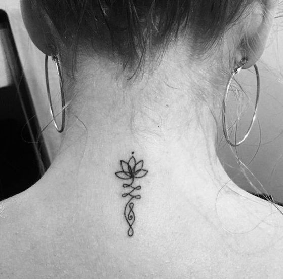 Tatouage Cou Femme (9)