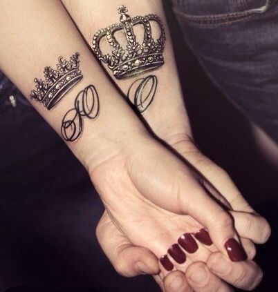 Tatouage Couronne Femme (30)