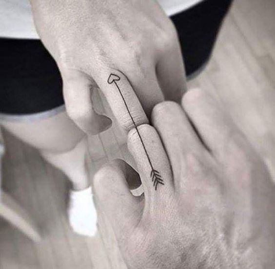 Tatouage Fleche Femme (4)