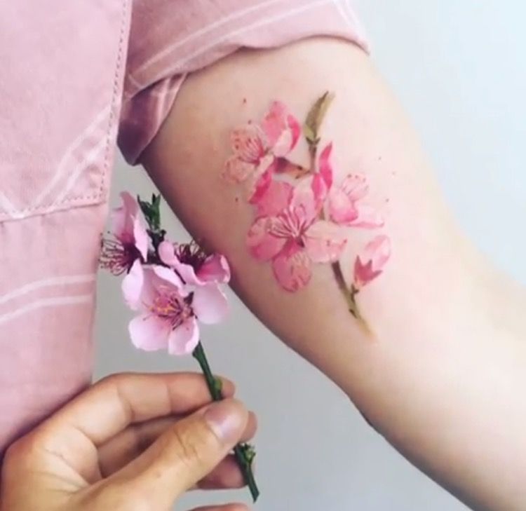 Tatouage Fleurs Couleurs (8)