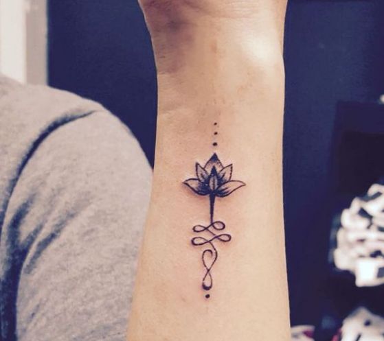 Tatouage Fleurs Petit (2)