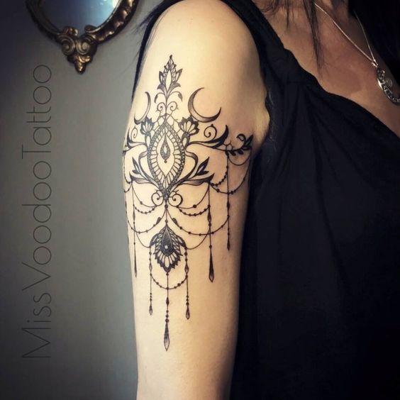 Tatouage Gothiques Femme (13)