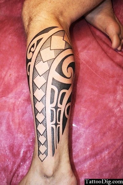 Tatouage Jambe Tribal (10)