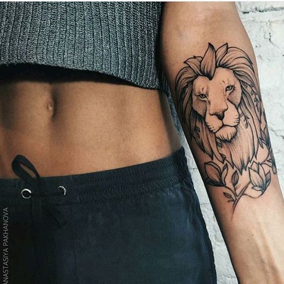 Tatouage Lion Femme (6)