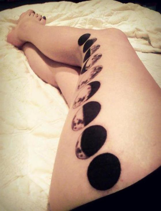 Tatouage Lune Femme (6)