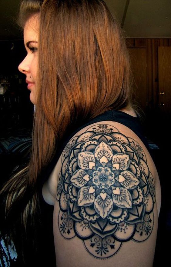 Tatouage Mandala Femme (11)