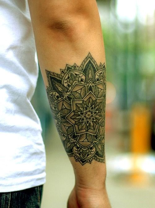 Tatouage Mandala Homme (2)