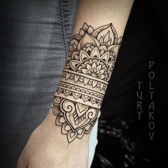 Tatouage Mandala Homme (6)