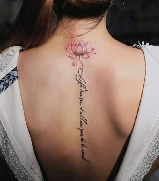 Tatouage Noms Dos (2)