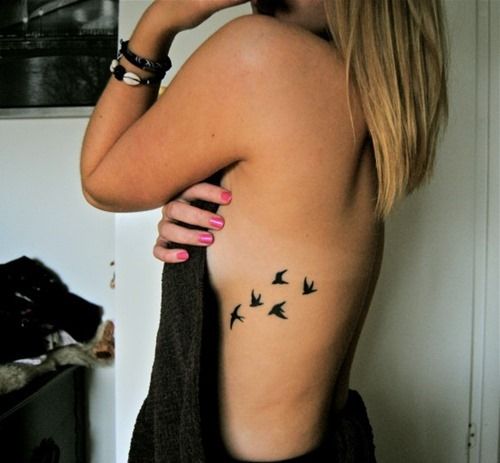 Tatouage Oiseaux Dos (7)