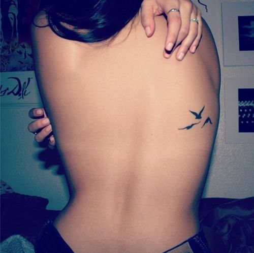 Tatouage Oiseaux Dos (8)