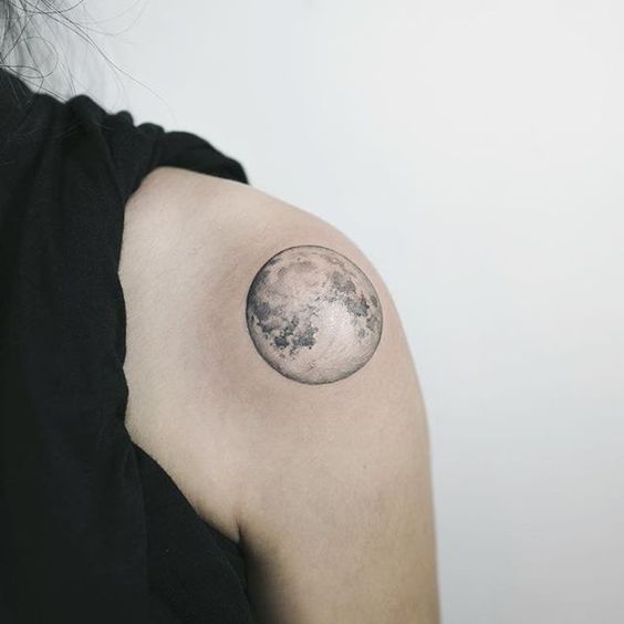 Tatouage Pleine Lune (2)