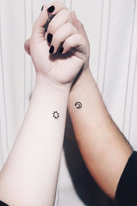 Tatouage Soeurs Simple (12)