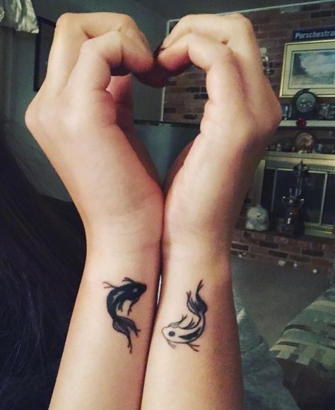 Tatouage Soeurs Simple (4)