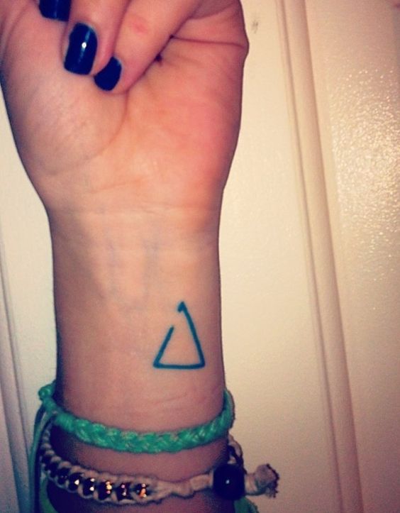 Tatouage Triangle (11)