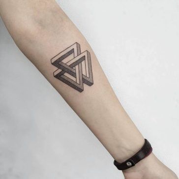 Tatouage Triangle (8)