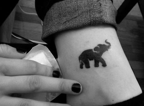 Tatouages Elephant Simple (9)