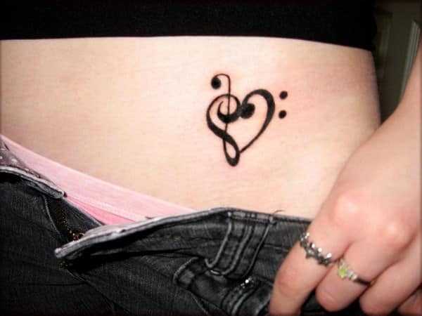 notas musicales tatuaje