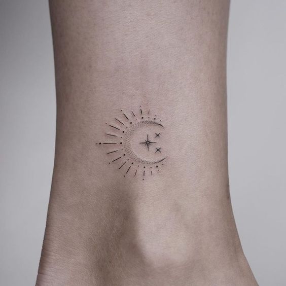 Tatuajes De Luna Y Estrellas (6)