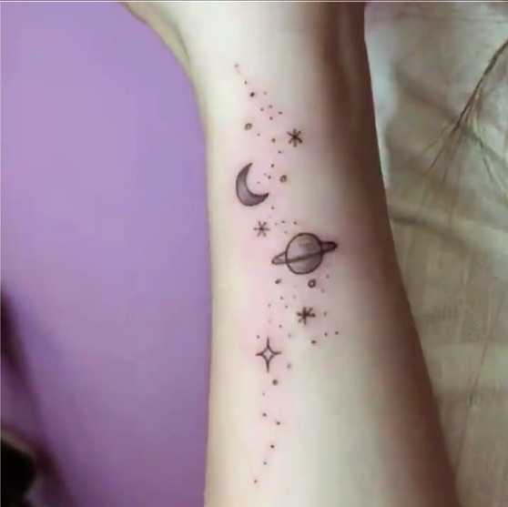 Tatuajes De Luna Y Estrellas (9)