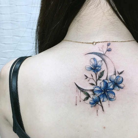 Tatuajes De Media Luna (11)