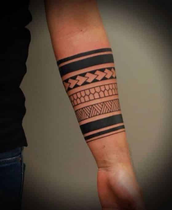 brazos tatuajes maories