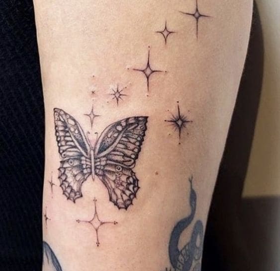 Tatuaje Estrellas Y Mariposas