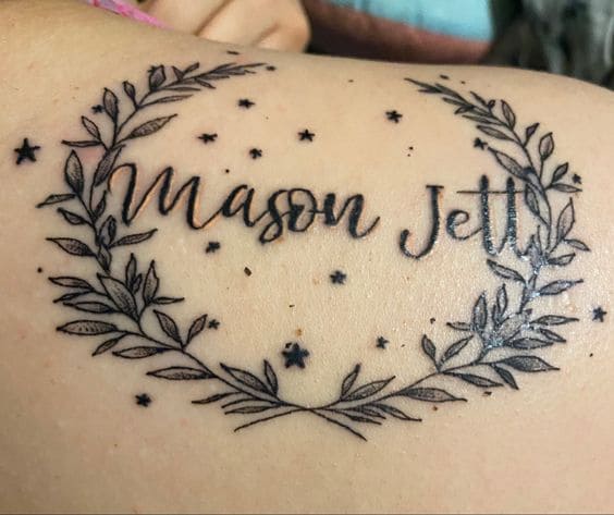 Tatuaje Estrellas Y Nombres