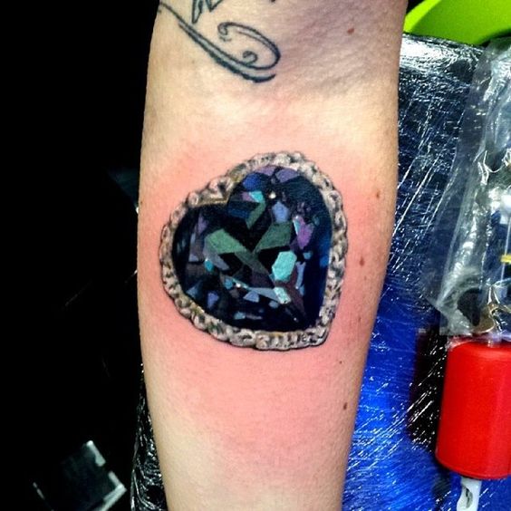 diamante negro tatuaje