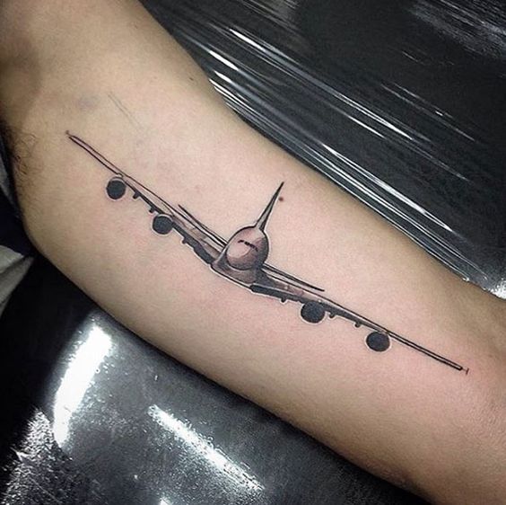 avion hombres tatuaje