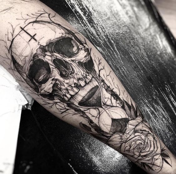 calavera gotica tatuada