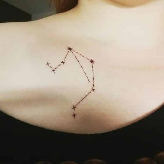 libra constelacion tatuaje