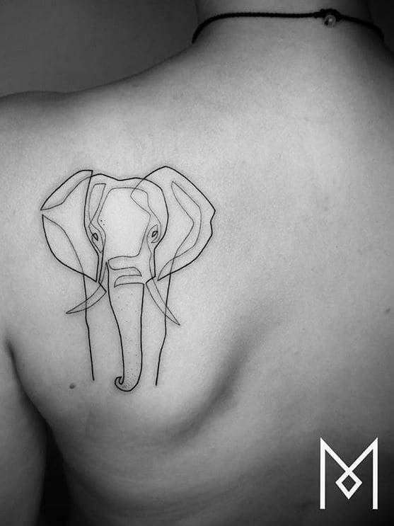 Tatuaje Elefante En La Espalda