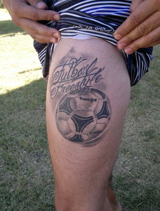 Tatuajes de fútbol balon