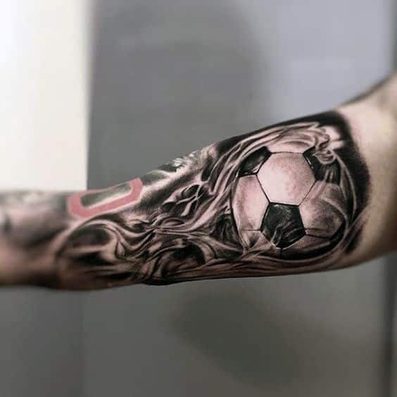 Tatuajes de fútbol brazos