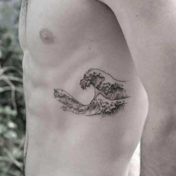tatuajes en las costillas para hombres 6