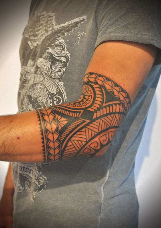 Tatuajes para hombres en el brazo