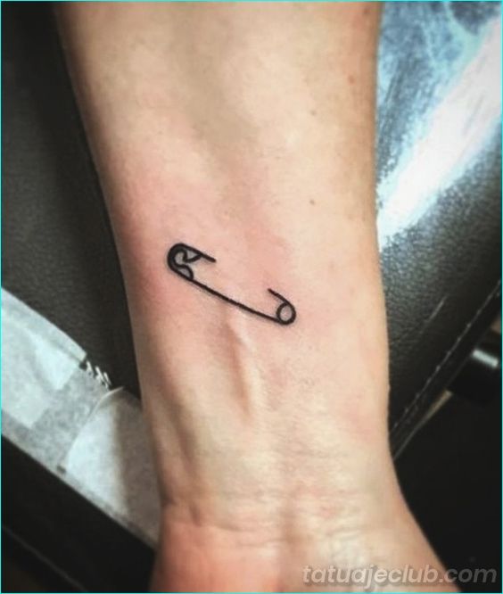 Tatuajes Pequeños Minimalistas (7)