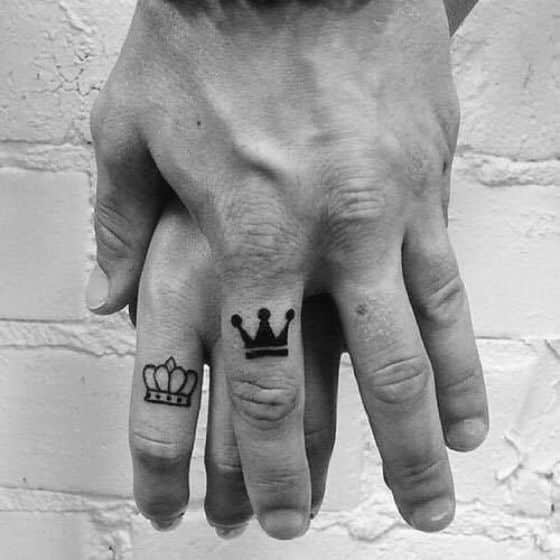 Significados De Los Tatuajes En Los Dedos (3)