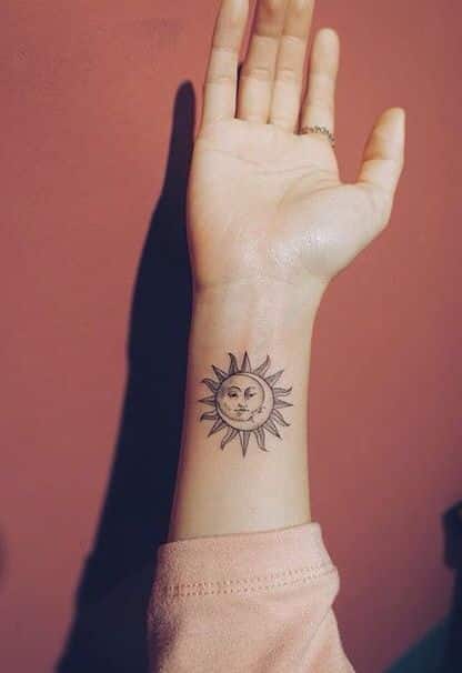 Tatuajes De Sol Y Luna Para Hombres (8)